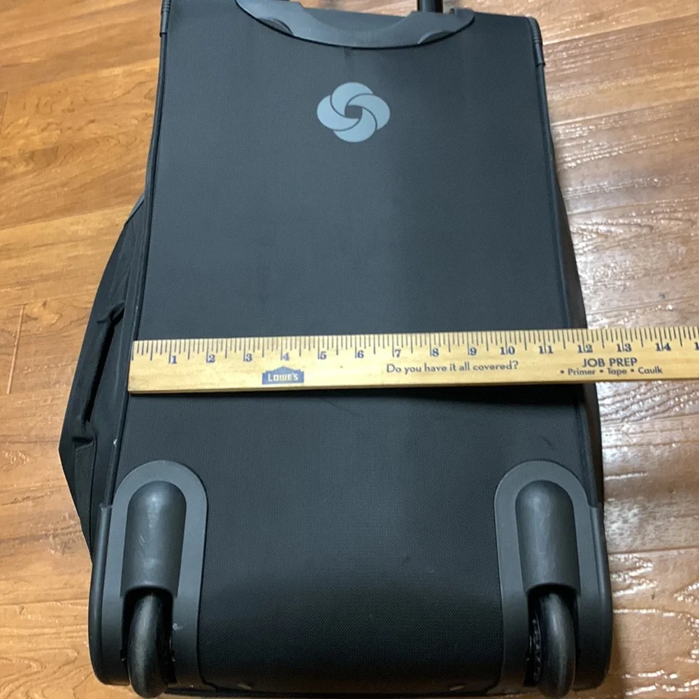 Samsonite Travel Duffle Bag with wheel